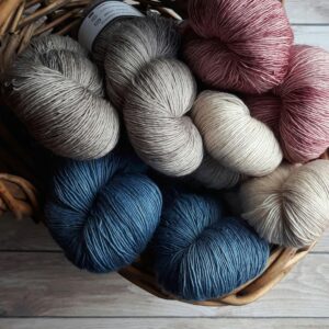 lightweight yarn